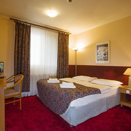 A Plus Hotel & Hostel Praga Exterior foto